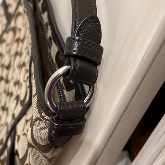 Coach signature leather trim hobo - Picture 7 of 10